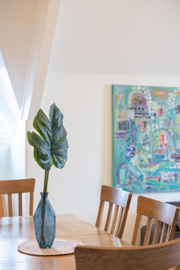 Spacious 3Br Victorian Cheltenham Loft Flat In Cotswolds - Free Parking Lägenhet Exteriör bild